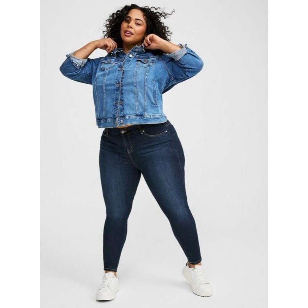 Torrid Classic Skinny Jeans Stretch Dark Wash Size 14T EUC!!